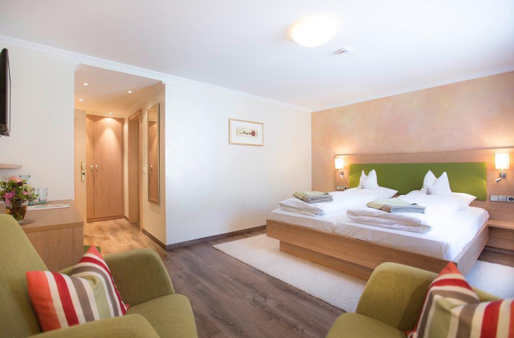 Flair Hotel Adlerbad Bad Peterstal-Griesbach Zewnętrze zdjęcie