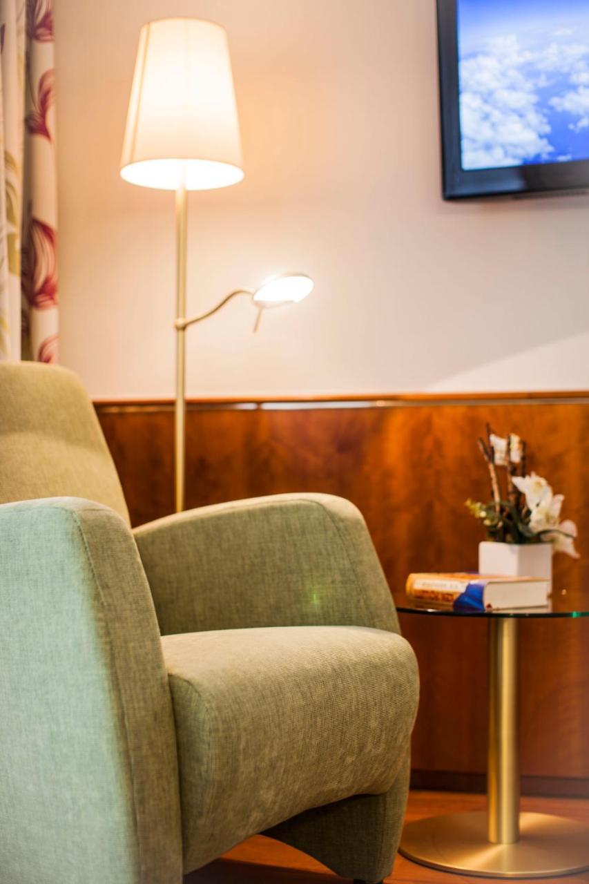 Flair Hotel Adlerbad Bad Peterstal-Griesbach Zewnętrze zdjęcie